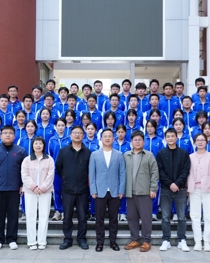 青春接力架桥梁 集团同心育新人 ——kaiyun登录平台2026年集团校校友回访宣讲活动顺利开展