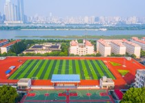 学校体育场